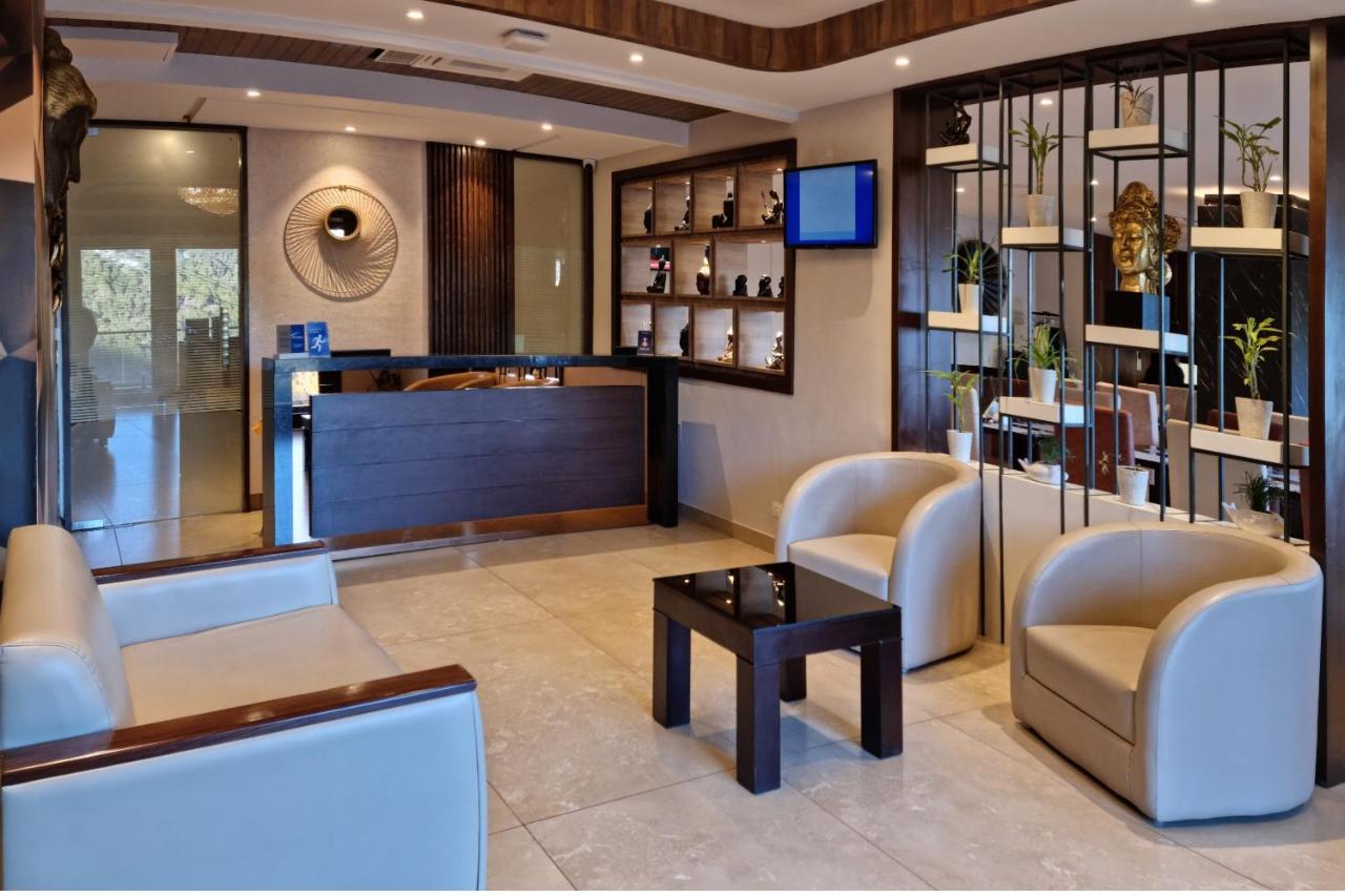 Best Western Dalhousie Exterior photo